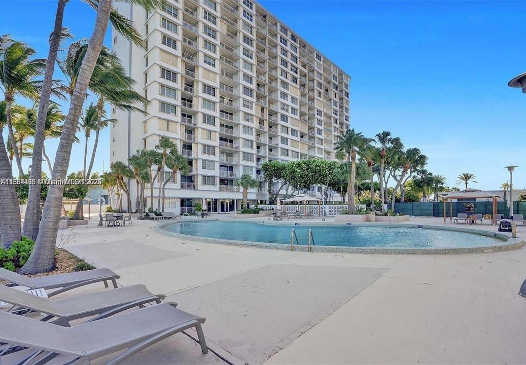 1865 79th St Cswy 1L, North Bay Village, Флорида 33141, Соединенные Штаты