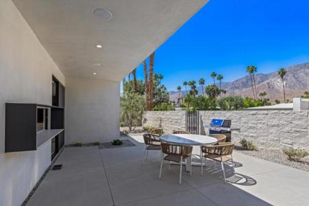 S Yosemite, Palm Springs, 加利福尼亚州 92264, 美国