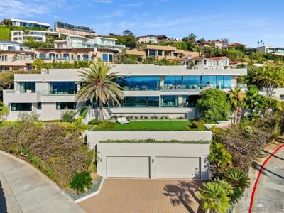 Ruette Nicole, La Jolla, California 92037, Stati Uniti