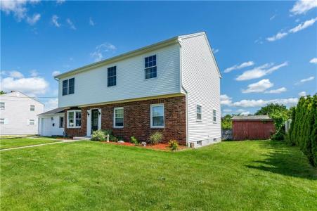 74 Brookhaven Drive, East Providence, Rhode Island 02914, Estados Unidos