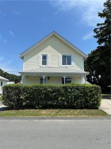 17 Warren Avenue, Lincoln, Rhode Island 02865, USA