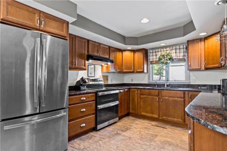 33 Wapping Drive, Bristol, Rhode Island 02809
