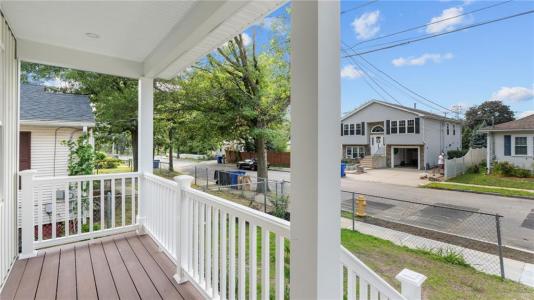 33 Riverview Avenue, Pawtucket, رود ايلاند 02860, الولايات المتحدة