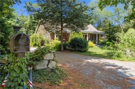 93 Kickemuit Avenue, Bristol, Rhode Island 02809, États-Unis