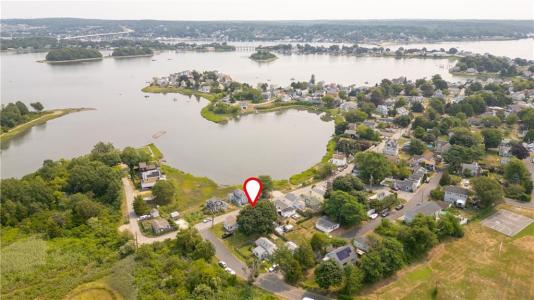 230 Cedar Avenue, Portsmouth, RI 02871, USA