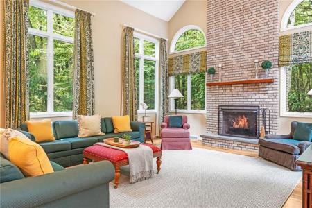60 Pheasant Drive, East Greenwich, رود ايلاند 02818, الولايات المتحدة