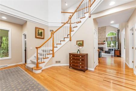 60 Pheasant Drive, East Greenwich, رود ايلاند 02818, الولايات المتحدة