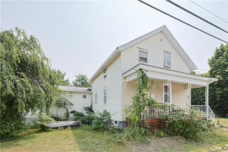 45 Angelico Street, Johnston, 羅德島州 02919, 美國