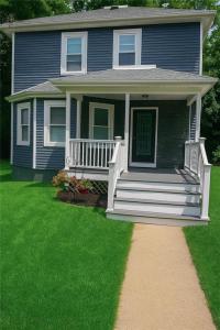 40 E Greenwich Avenue, West Warwick, RI 02893, USA