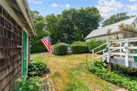10 Prospect Street, Bristol, Rhode Island 02809