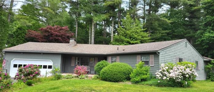 25 Brook Drive, Hopkinton, Rhode Island 02832, Stati Uniti