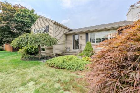 8 Spruce Avenue, Middletown, 罗得岛 02842, 美国