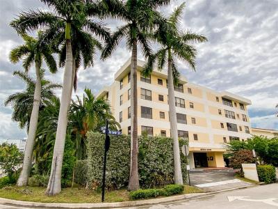 10000 Bay Harbor Ter 401-A, Bay Harbor Islands, Florida 33154, USA