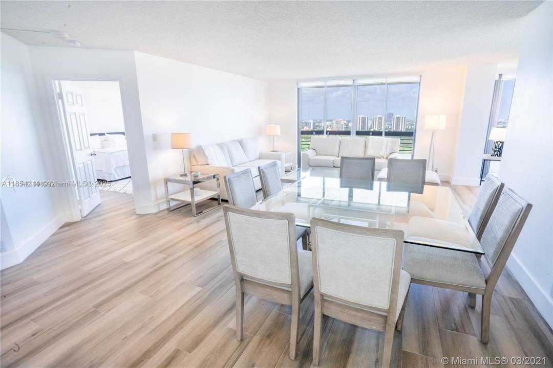 3530 Mystic Pointe Dr 2509, Aventura, פלורידה 33180, ארצות הברית של אמריקה 