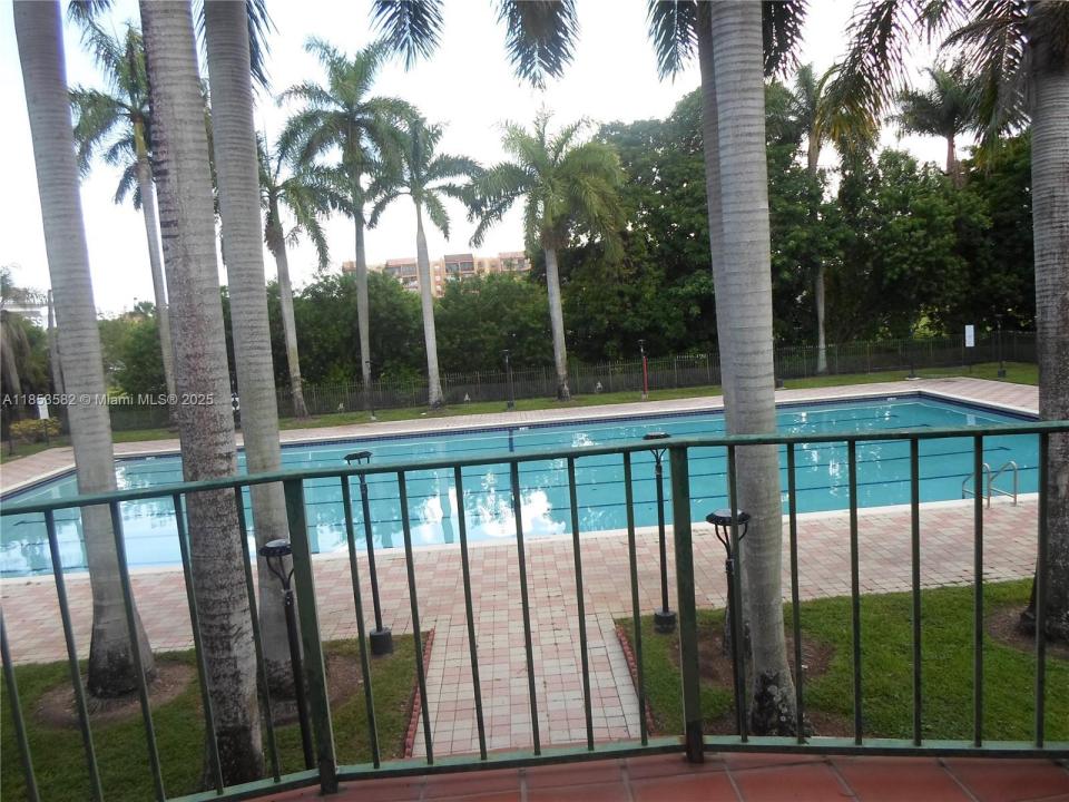 9350 Fontainebleau Blvd 515, Miami, Florida 33172