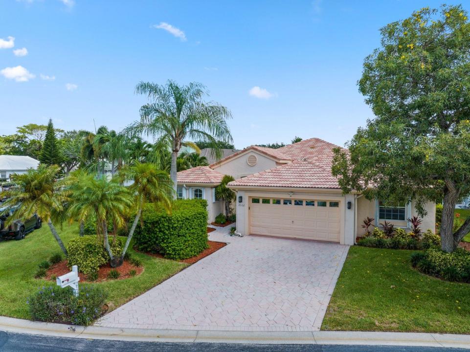 2532 Egret Lake Drive, Greenacres, Florida 33413