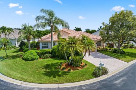 2532 Egret Lake Drive, Greenacres, Florida 33413
