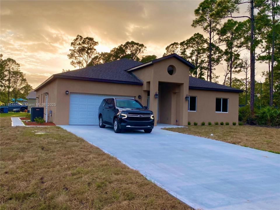 1140 Harlingen RD SW, Palm Bay, 佛羅里達州 32908, 美國