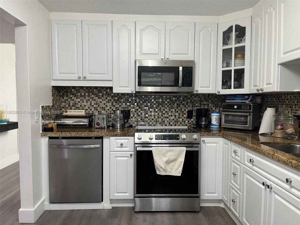 342 Lakeview Dr 104, Weston, Florida 33326, Estados Unidos