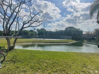 12950 Vista Isles Dr 411, Sunrise, Florida 33325, USA