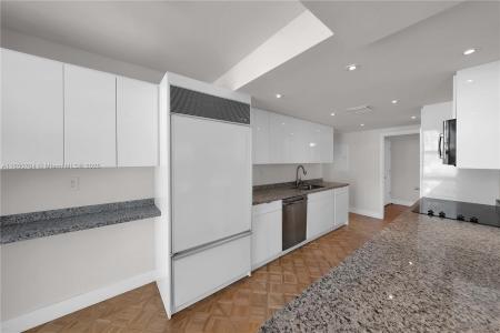 1111 Crandon Blvd A1107, Key Biscayne, Florida 33149, USA