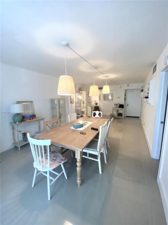 3301 N Country Club Dr 112, Aventura, Florida 33180, Amerika Birleşik Devletleri