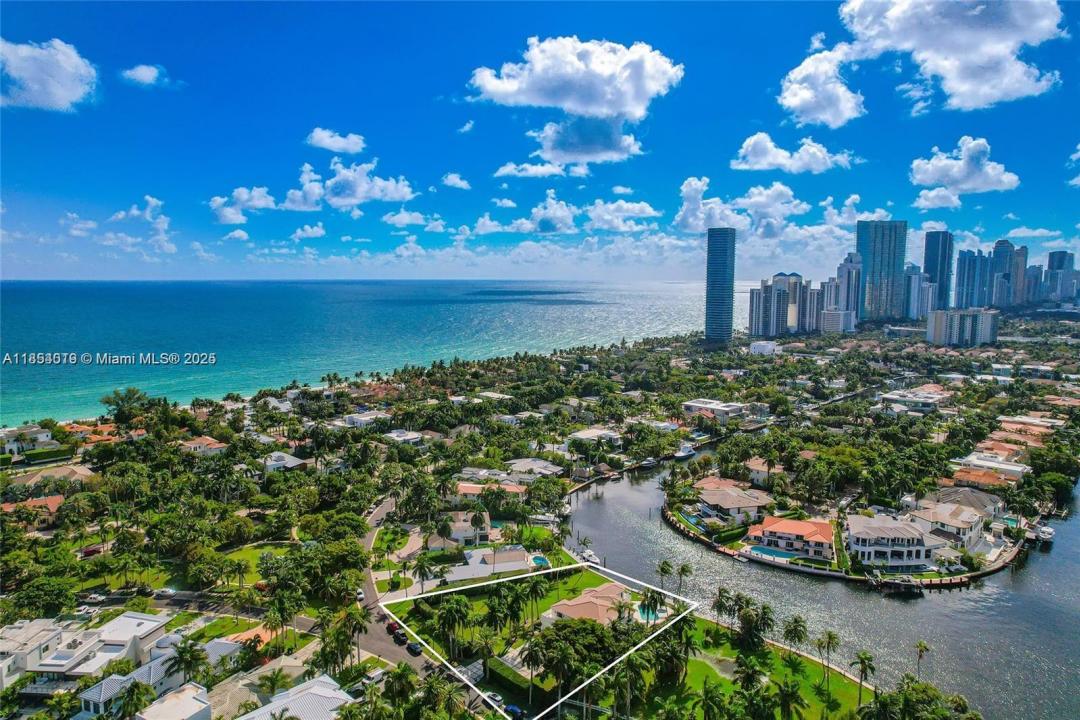 288 S Parkway Pkwy, Golden Beach, فلوريدا 33160, الولايات المتحدة