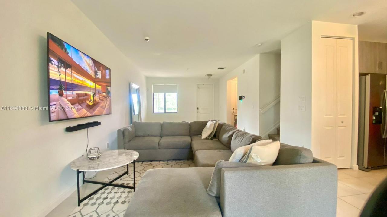 3525 NW 1st St, Pompano Beach, Florida 33069, Estados Unidos