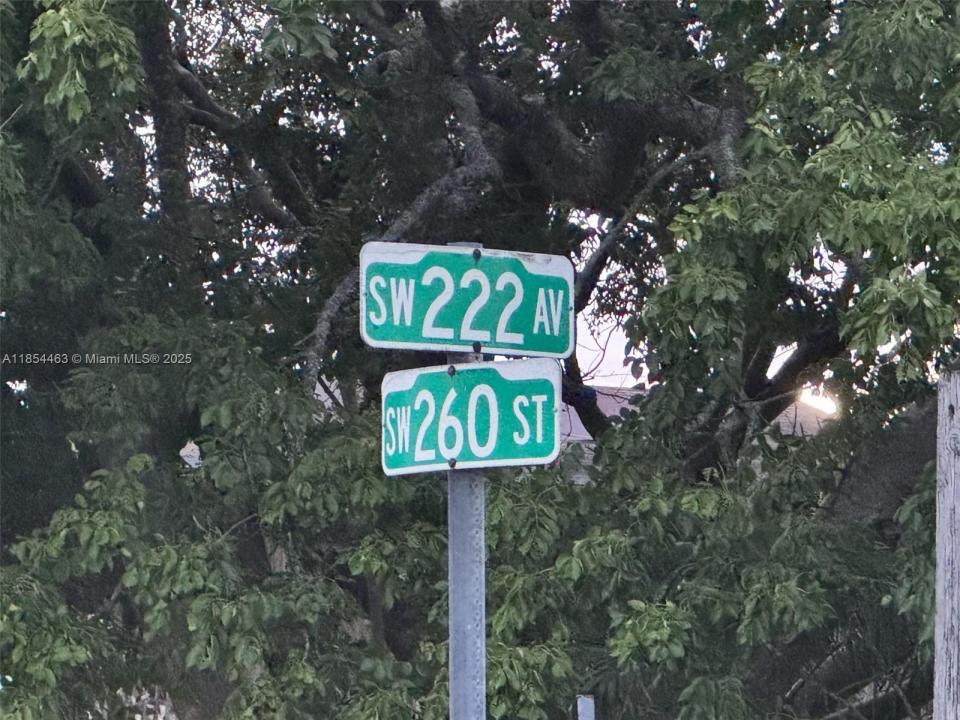 222 ave SW 260 st, Homestead, Florida 33031, USA