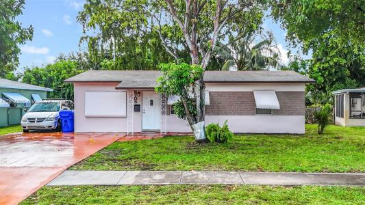 6705 Raleigh St ., Hollywood, Florida 33024, USA