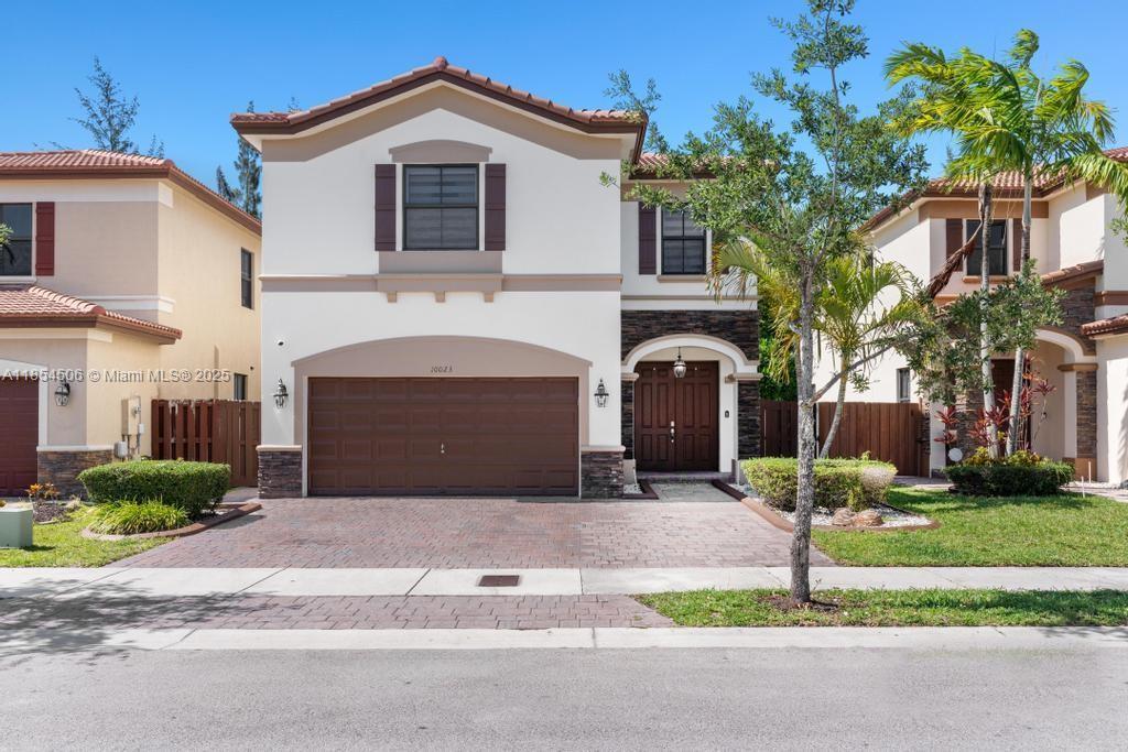 10023 NW 89th Ter, Doral, Florida 33178