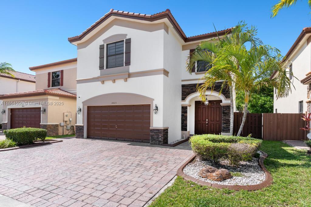 10023 NW 89th Ter, Doral, Florida 33178