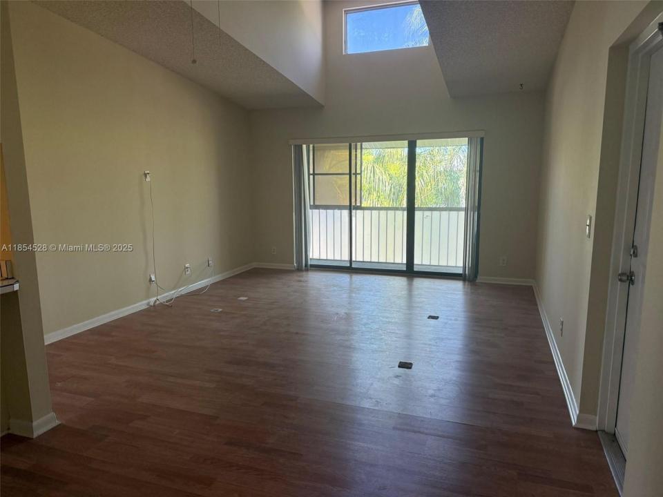 1009 Green Pine Blvd H3, West Palm Beach, Florida 33409, Stati Uniti