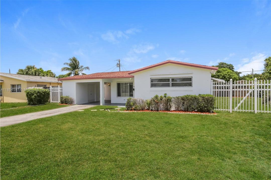 3611 NW 36th St, Lauderdale Lakes, فلوريدا 33309, الولايات المتحدة