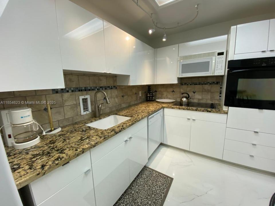 4001 S Ocean Dr 10F, Hollywood, 佛罗里达州 33019, 美国