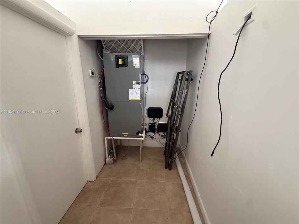 650 NE 125th St 800, North Miami, Florida 33161, Estados Unidos