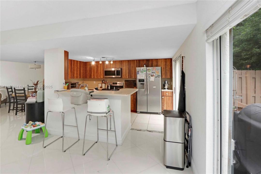 10921 NW 88th Ter 1303, Doral, Florida 33178