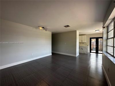 11549 SW 4th St, Sweetwater, Florida 33174, USA