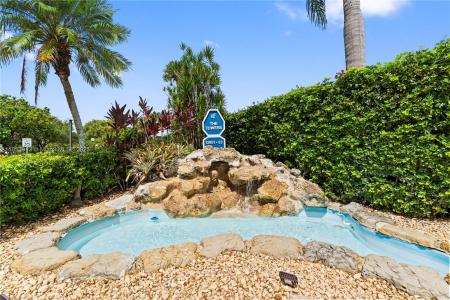 13953 KENDALE LAKES CR 305B, Miami, Florida 33183, USA