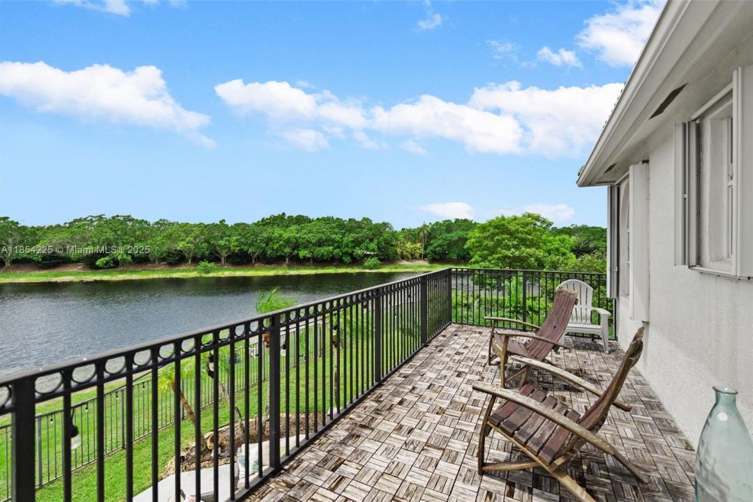 3249 Muirfield, Weston, Florida 33332, USA