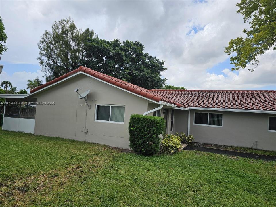 3800 NW 110th Ave A-B, Coral Springs, فلوريدا 33065, الولايات المتحدة