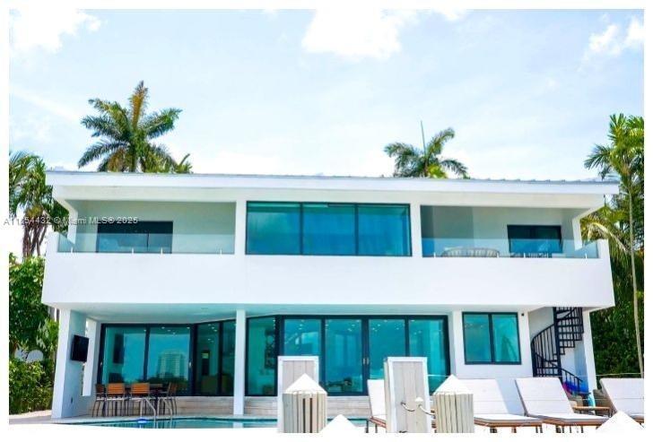 7720 Miami View Dr, North Bay Village, Florida 33141, Stati Uniti