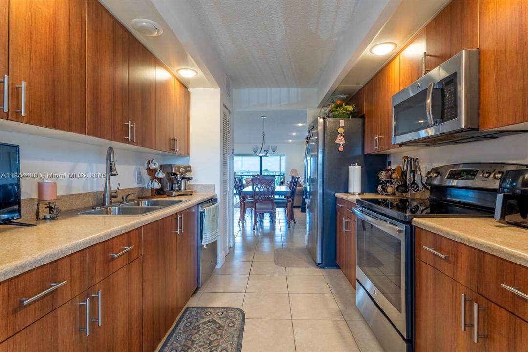 1400 SW 131st Way 410Q, Pembroke Pines, 플로리다 33027, 미국