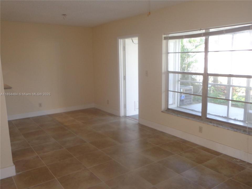 6575 Boulevard Of Champions, North Lauderdale, 플로리다 33068, 미국