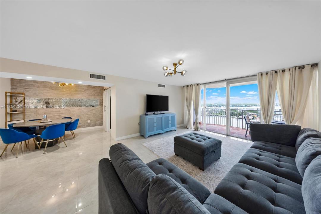 18081 Biscayne Blvd 1401, Aventura, Flórida 33160, Estados Unidos