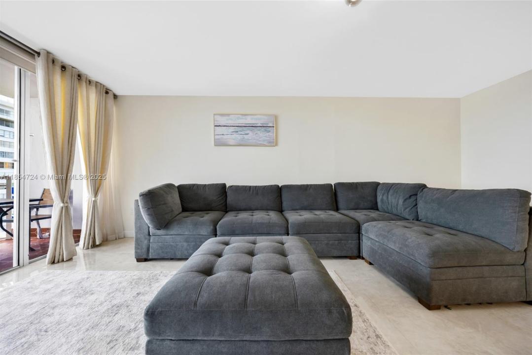 18081 Biscayne Blvd 1401, Aventura, Flórida 33160, Estados Unidos