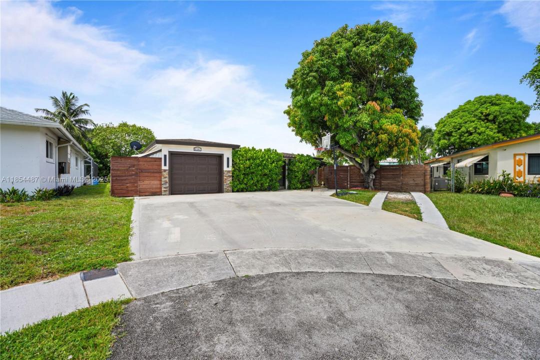 4301 NW 45th Ave, Lauderdale Lakes, フロリダ 33319, アメリカ合衆国
