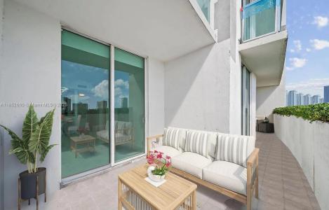 2525 SW 3rd Ave 609, Miami, Florida 33129, USA