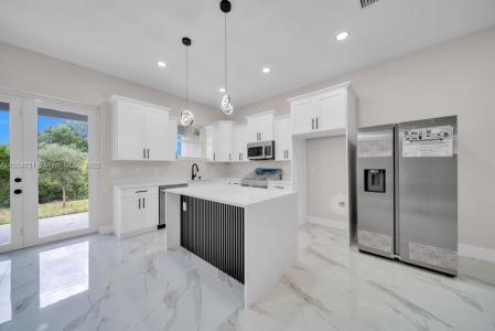 724/726 Jack Ave S, Lehigh Acres, Florida 33973, USA