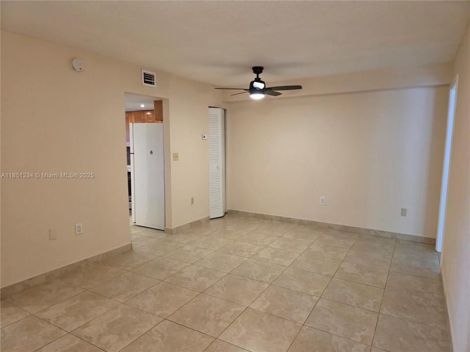 6945 SW 111th Ct 6945, Miami, 佛羅里達州 33173, 美國